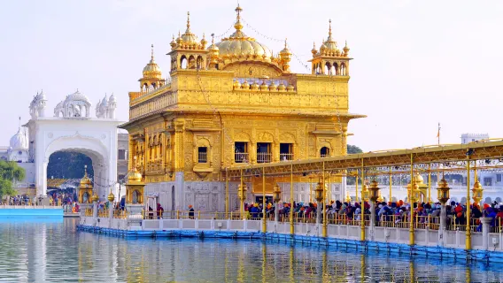Tour di 8 giorni del Triangolo d'Oro con Amritsar, Tempio d'Oro e confine di Wagah con servizio guida