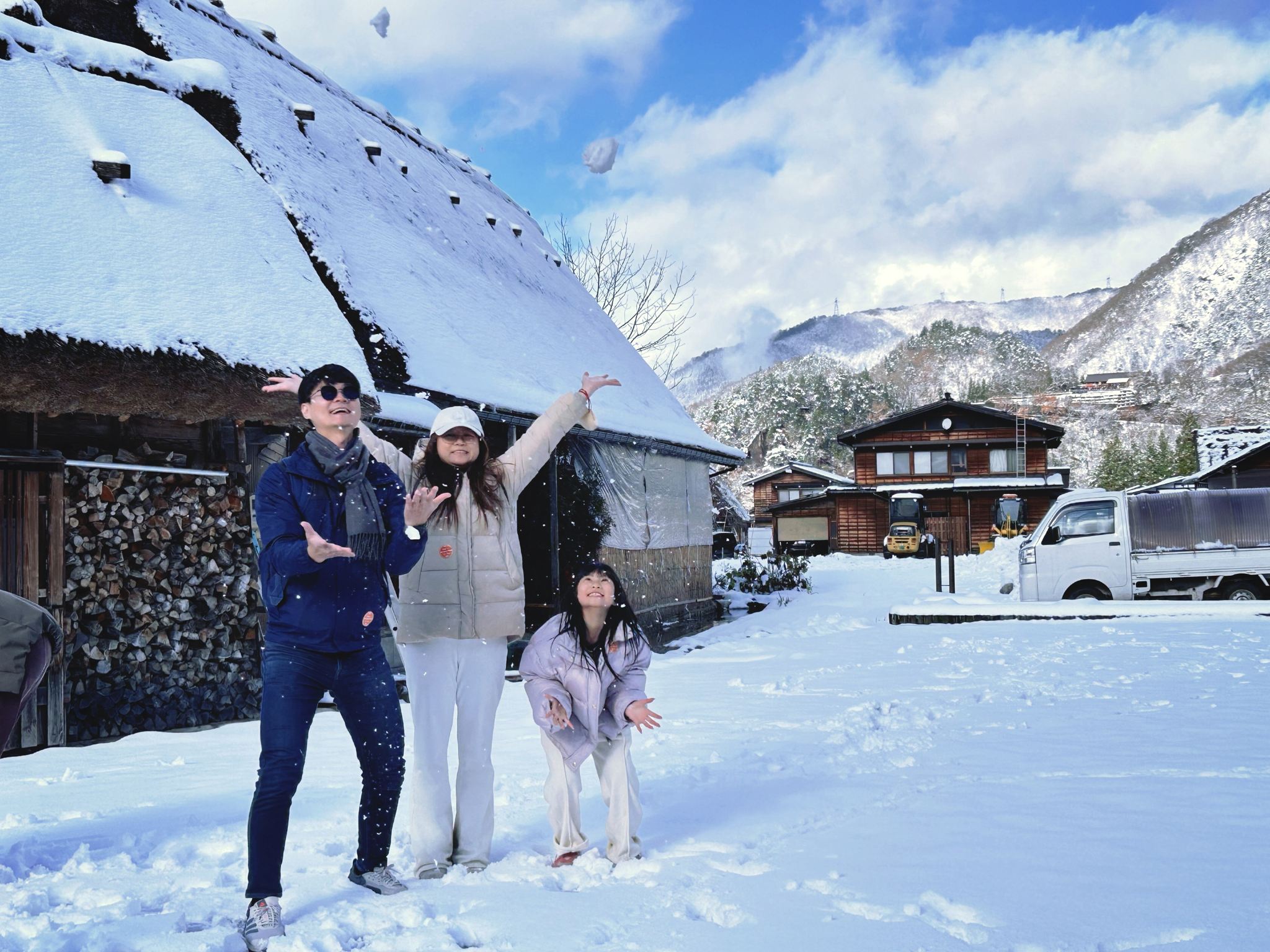 Nagoya Shirakawa-go + Hida Takayama Day Tour [Optional Hida Beef Lunch Included]