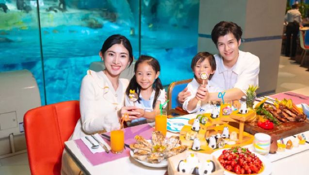 Buffet breakfast at emperor penguin restaurant in Zhuhai Chimelong penguin hotel - double/triple/family-friendly/family meal vouchers [Zhuhai Chimelong International Ocean Resort]
