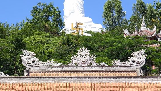 Vietnam: Lawatan Sehari Sewaan Peribadi Berbahasa Cina di Nha Trang | Kuil Long Son + Batu Lima Jari + Menara Po Nagar + Pantai Nha Trang