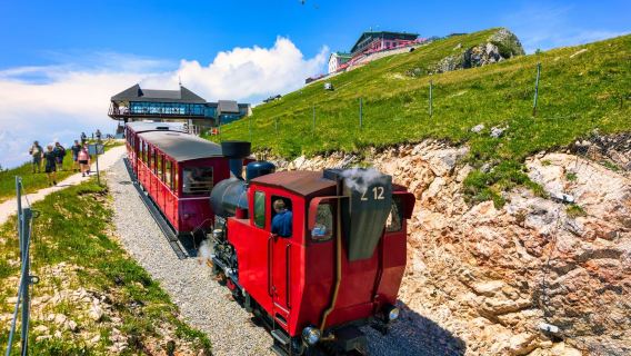薩爾茨堡來回|沙夫山齒軌火車+沃爾夫岡+聖吉爾根一日遊不含票