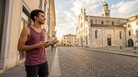 Passeio de Áudio em Udine: Palácios, Pinturas e Pedras Espirituais