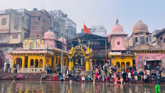 Full-Day Varanasi City, Temples and Sacred Ghats Tour