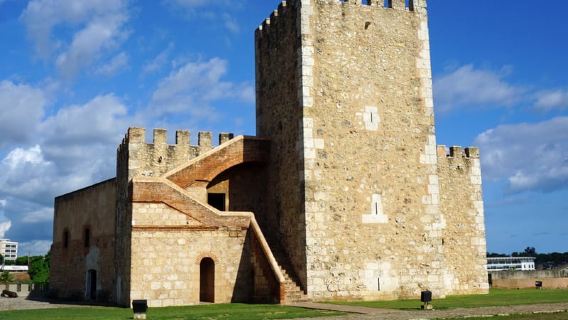 Colonial Zone: Historical Tour with Chocolate and Mamajuana