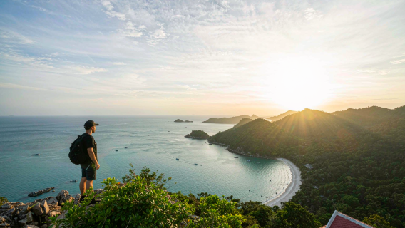 Thailand Koh Chang lawatan sehari [mendaki hutan hujan ke puncak·termasuk tiket masuk makan tengahari pengangkutan]