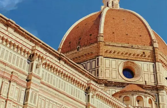 佛羅倫斯包車一日遊【美術學院+阿諾河+米開朗琪羅廣場】