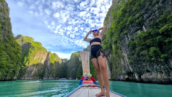 From Phi Phi: Private 3-Hour Longtail Boat Tour to Maya Bay
