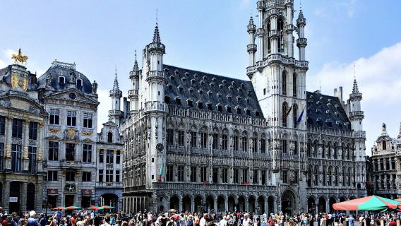 比利時布魯塞爾-布魯日大廣場-市政廳【中文專車-悅享旅途】