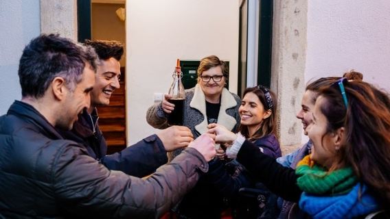 Best of Lisbon Tuk Tuk Food Tour