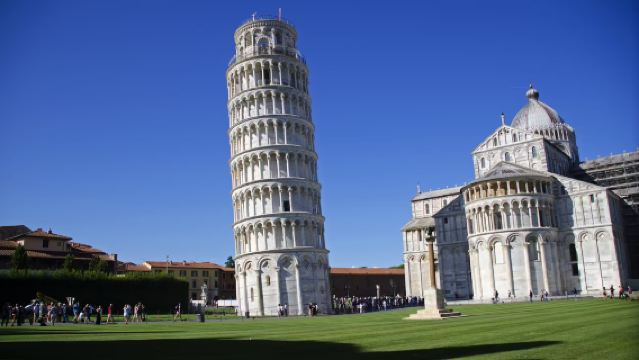 Florence Departure: Leaning Tower of Pisa + San Gimignano + Siena Chinese Private Charter 1-day Tour