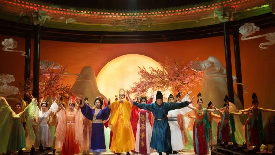 [Banquete Poético de Nankín·Espectáculo Gastronómico Imperial] Banquete de las Cuatro Estaciones de Jinling - Tema cultural inmersivo de poesía y música en Nankín, Jiangsu|Incluye maquillaje y vestuario + danzas y música imperial + opción de banquete de mediodía/cena