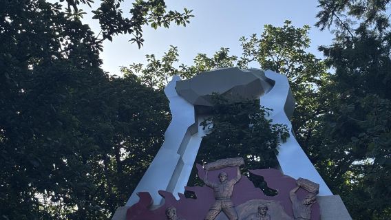 1-day tour to the Western Qing Tombs and Langya Mountain in Baoding, Hebei with Chinese and English service available