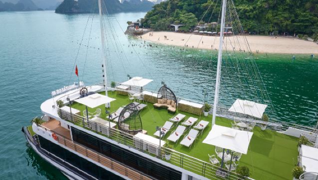 เรือสำราญเฮอร์คิวลิสพรีเมียม ท่องเที่ยวอ่าวฮาลอง 1 วัน | รวมเรือคายัคและอาหารกลางวัน | มีบริการรถรับส่งจากฮานอย