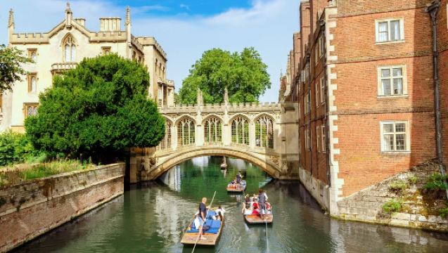 英國劍橋大學+牛津大學一日遊【中文團丨可選劍橋遊船】