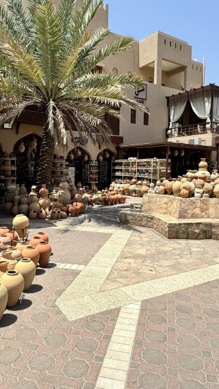 Unforgettable 4x4 Trip to Nizwa & Arabia's Grand Canyon