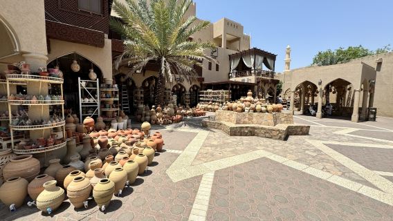 Unforgettable 4x4 Trip to Nizwa & Arabia's Grand Canyon