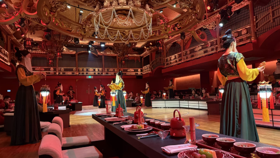 Fuzhou Imperial Banquet: An Immersive Tang Dynasty Feast with Cultural Performance