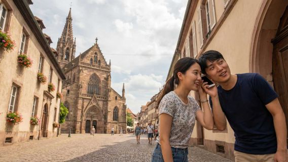 Tour con audioguía de Sélestat: Ecos de humanistas y patrimonio oculto