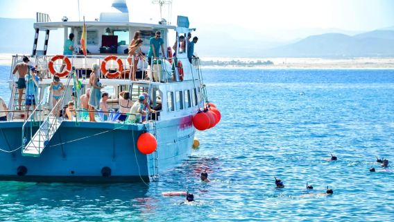 Fuerteventura: Lobos Island Ferry + Snorkel from Corralejo