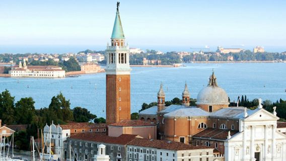Kanal Giudecca Venesia: Tur Perahu Berpemandu