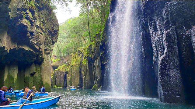 Mount Aso & Takachiho Day Tour
