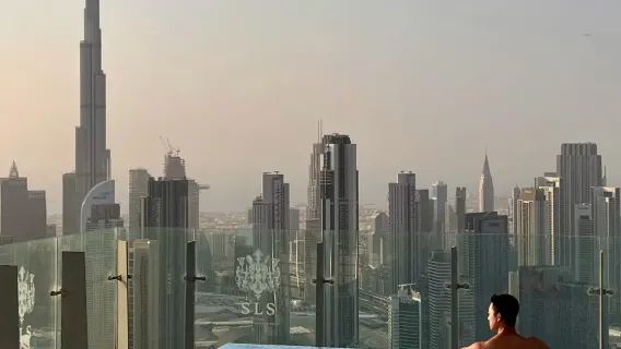 杜拜週邊阿布達比-法拉利主題樂園-可阿聯酋等周邊包車-精選