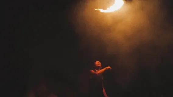 Marrakech: Agafay Desert sunset dinner with show and fire dance