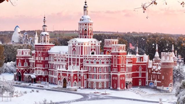 【哈爾濱市區來回】童話世界伏爾加莊園+中央大街+聖索菲亞大教堂