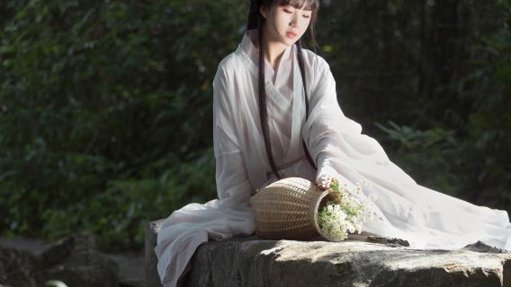 広平Tripメモリー【雲溪谷/趙王印象城/多言語翻訳/カメラマン同行・ドローン撮影・同伴撮影・予約撮影・カスタマイズ】