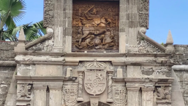 Manila, Philippines + Plaza Espana + Fort Santiago + San Agustin - English Private Chartered Tour