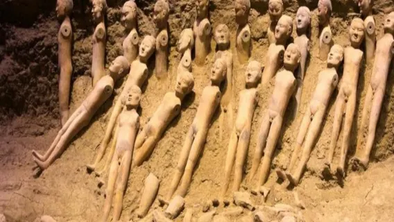 Tour Privato Storico Giornaliero al Mausoleo Qianling e al Museo Hanyangling di Xian