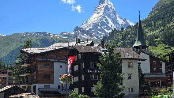Zermatt, Matterhorn & Gornergrat Small Group Day Tour from Zürich