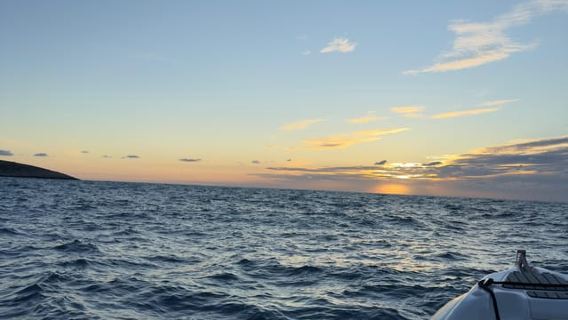 Vlorë: Sunset Speedboat Tour to Haxhi Ali Cave with Wine