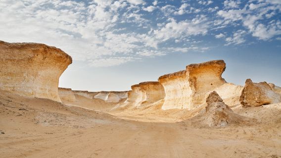 Westkatar-Tour [ Wüstenpilzfelsen und Ost-West-West-Ost Skulptur - Weststrand]