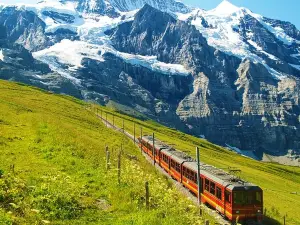 Zurich: Day trip to Jungfraujoch Top of Europe
