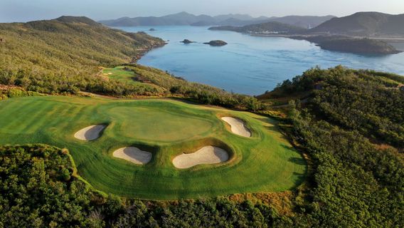 Hamilton IslandTours