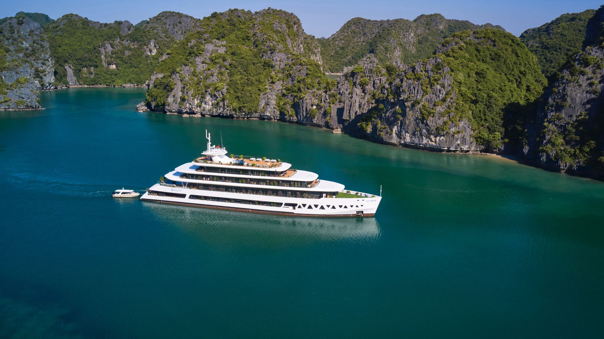one-day tour of Halong Bay, Vietnam [We are a local Vietnamese fleet| All-inclusive price|Multiple ship types available| Departing from Hanoi]