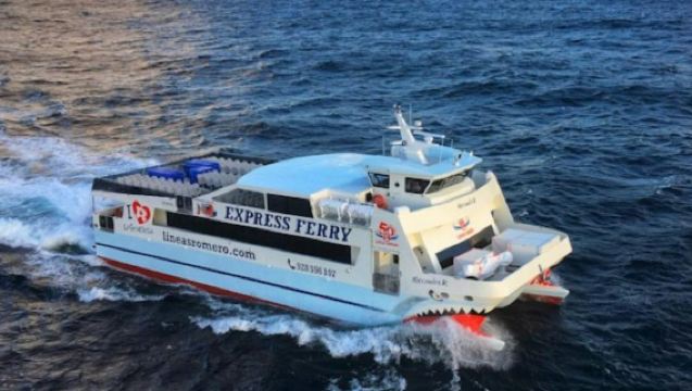 La Graciosa: Ferry from Lanzarote