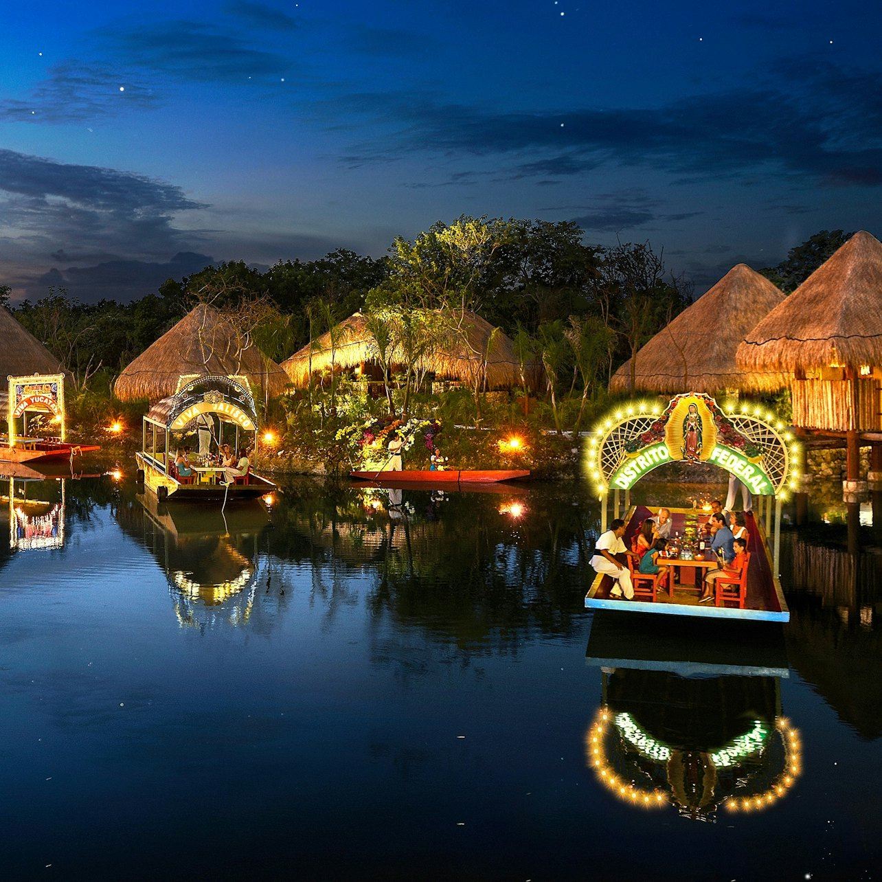 Parco Xoximilco: ingresso prioritario e trasporto con cena e musica dal vivo