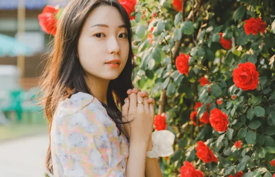 銅陵Trip Moments【街拍跟拍航拍抓拍婚拍/多語言翻譯攝影師/攝影攝像/底片全送】