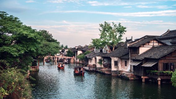 [Departing from Shanghai] Wuzhen East and West Scenic Areas - Chinese-speaking Group Tour (One Day)