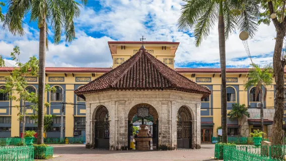 Excursion d'une journée en groupe à Cebu, Philippines : Basilique de l'Enfant Saint + Croix de Magellan + Monument du patrimoine de Cebu