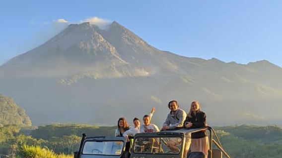 Yogyakarta: Mount Merapi Sunrise Jeep Tour