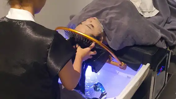 Miu Miu Salon 越南帝王洗頭 90分鐘