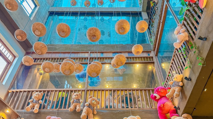 胡志明市：人氣泰迪熊咖啡館及莫奈藝術之旅