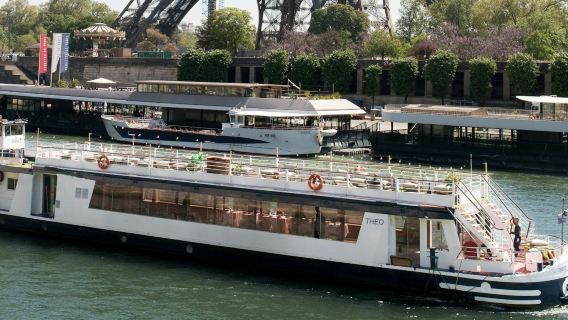 Seine River: 3-Course Italian Dinner Cruise by Trattoria