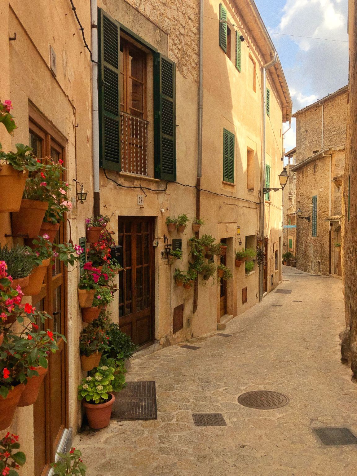 馬略卡+德拉奇溶洞+索列爾小鎮一日遊【中文司機】