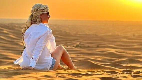 Private Desert Safari Red Dunes BBQ Dinner, 5 Shows, Premium Camp