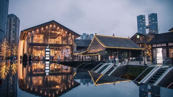 Tour di un giorno a Chengdu, Sichuan: Tempio Wuhou, Antica Via Jinli, Sala delle Riunioni del Guangdong, Residenza di Li Jiayu e Monastero Wenshu Yuan