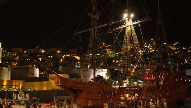 Panorama-Nachtkreuzfahrt ab Dubrovnik